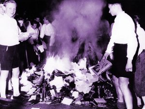 Read more about the article The Rise of Obscurantism: Navigating Trust, Science, and Democracy